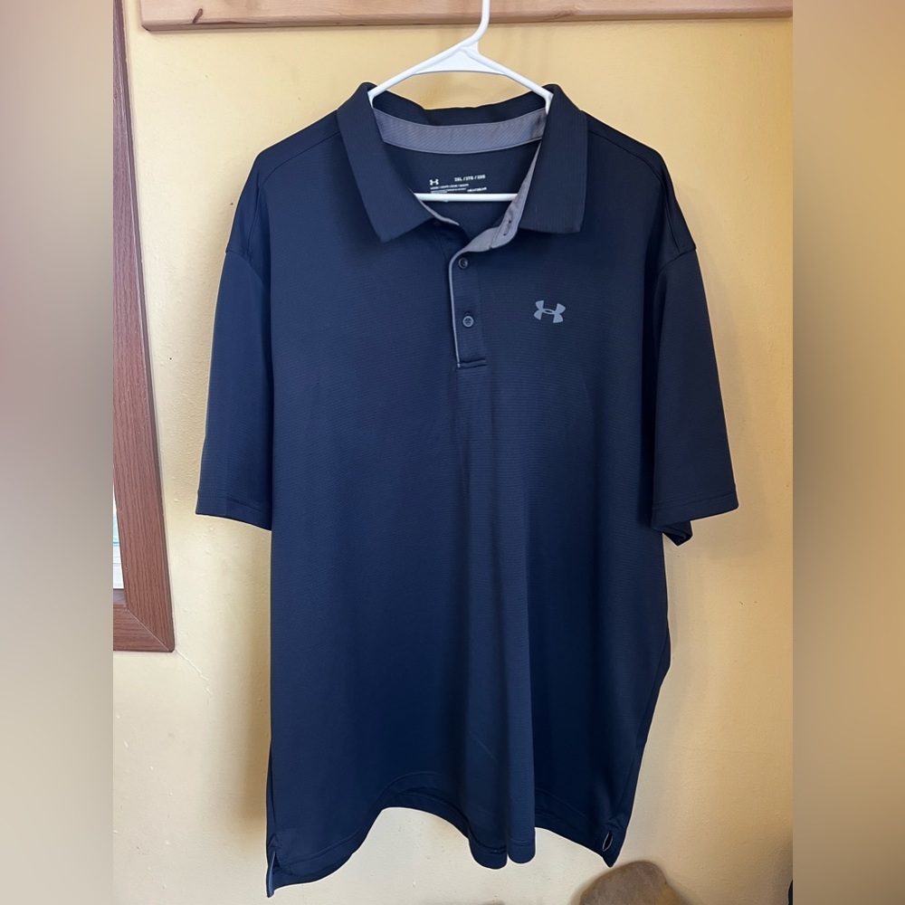 Men’s Black under armour polo 3XL